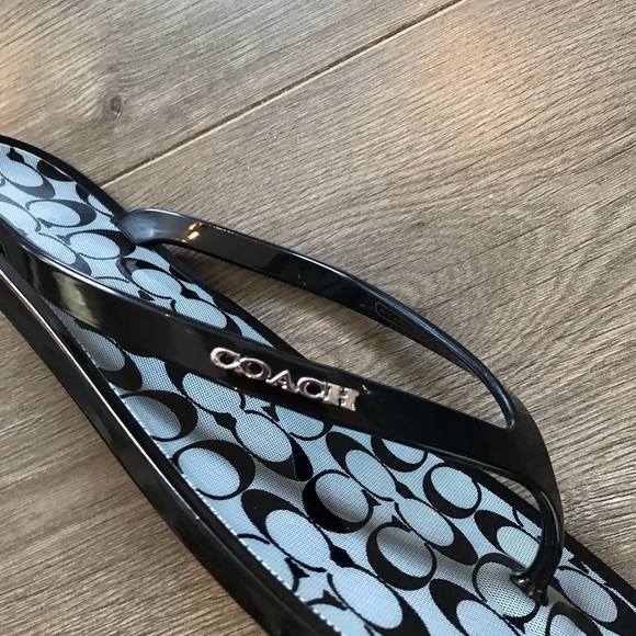 Vintage Coach CC Monogram Black Gray Sandals Flip Flop Size 8 - Picture 5 of 7